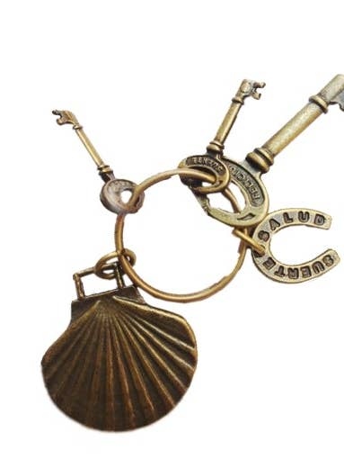 Portachiavi amuleto chiavi e pellegrino per la vendita all'ingrosso da parte di El Alquimista