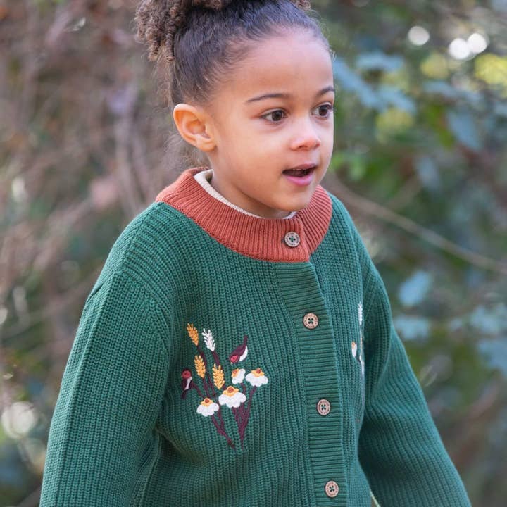 Cardigan Tricoté Confortable Champs d'Automne pour la vente par Little Green Radicals EU