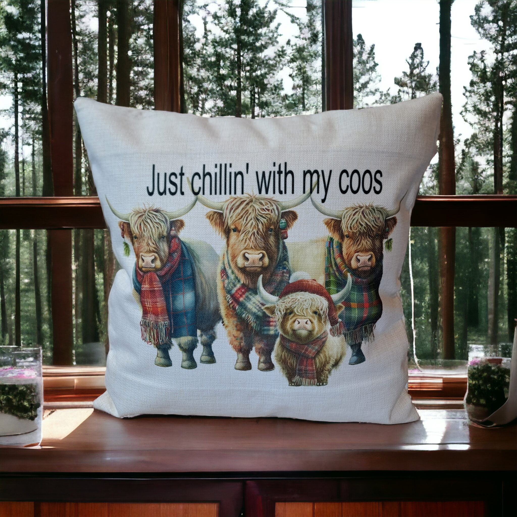 Gift and Stitch – wholesale Throw/decorative pillow – Rectangle or Square Printed Highland Cow Pillow with pad2