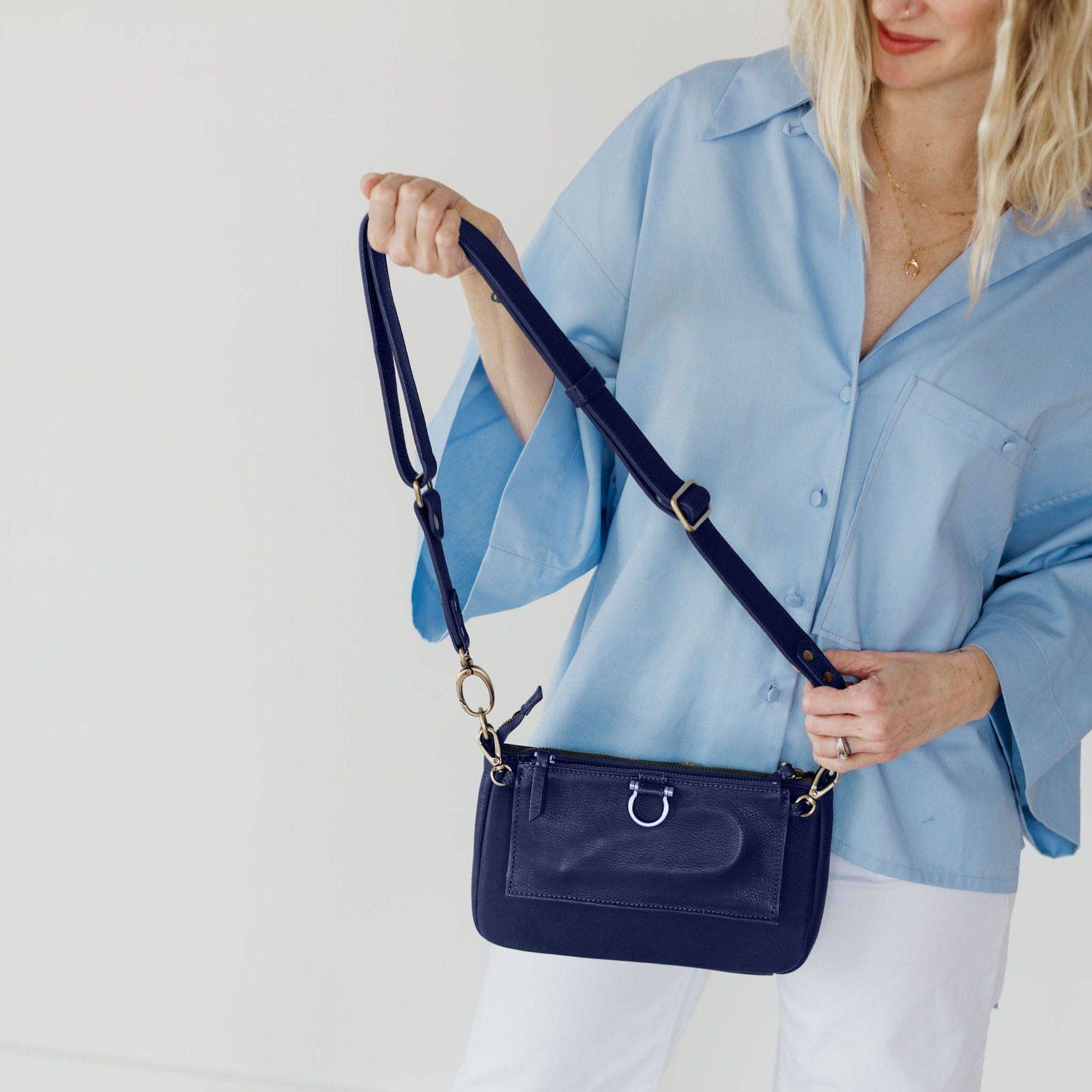 Sapahn - Wholesale Crossbody Bag - Women's - AE Crossbody Wristlet Wallet169