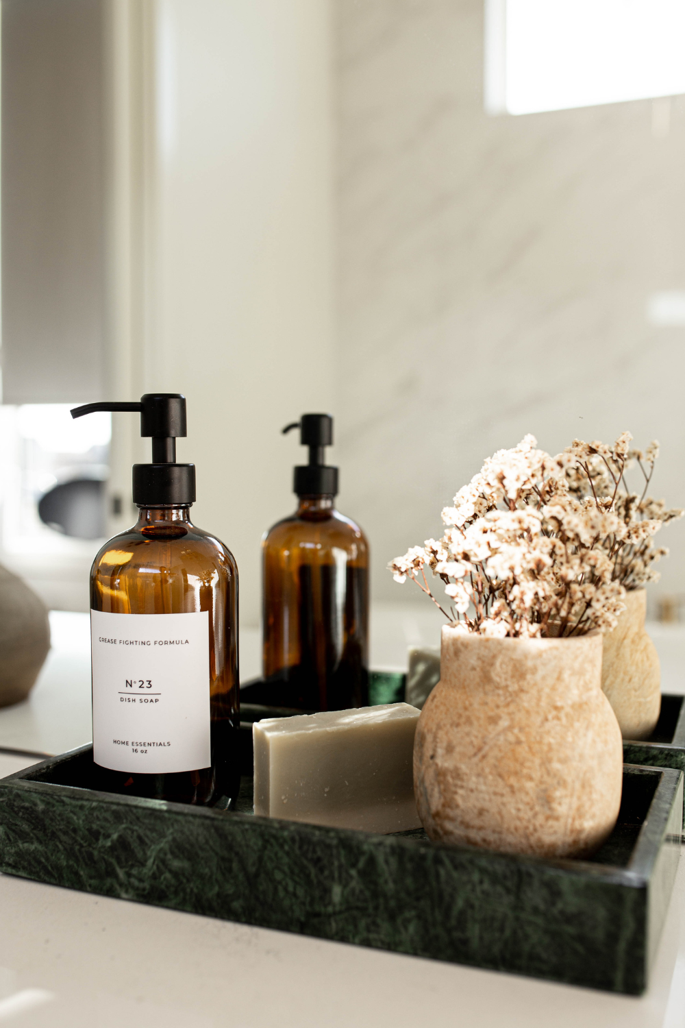 Luxe B Co - Wholesale Decorative Tray - Hand Cut Green Marble Tray 3