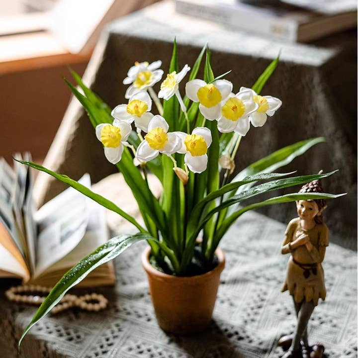 Rustic Reach - Wholesale Artificial Flowers - Faux Daffodil in Brown Pot