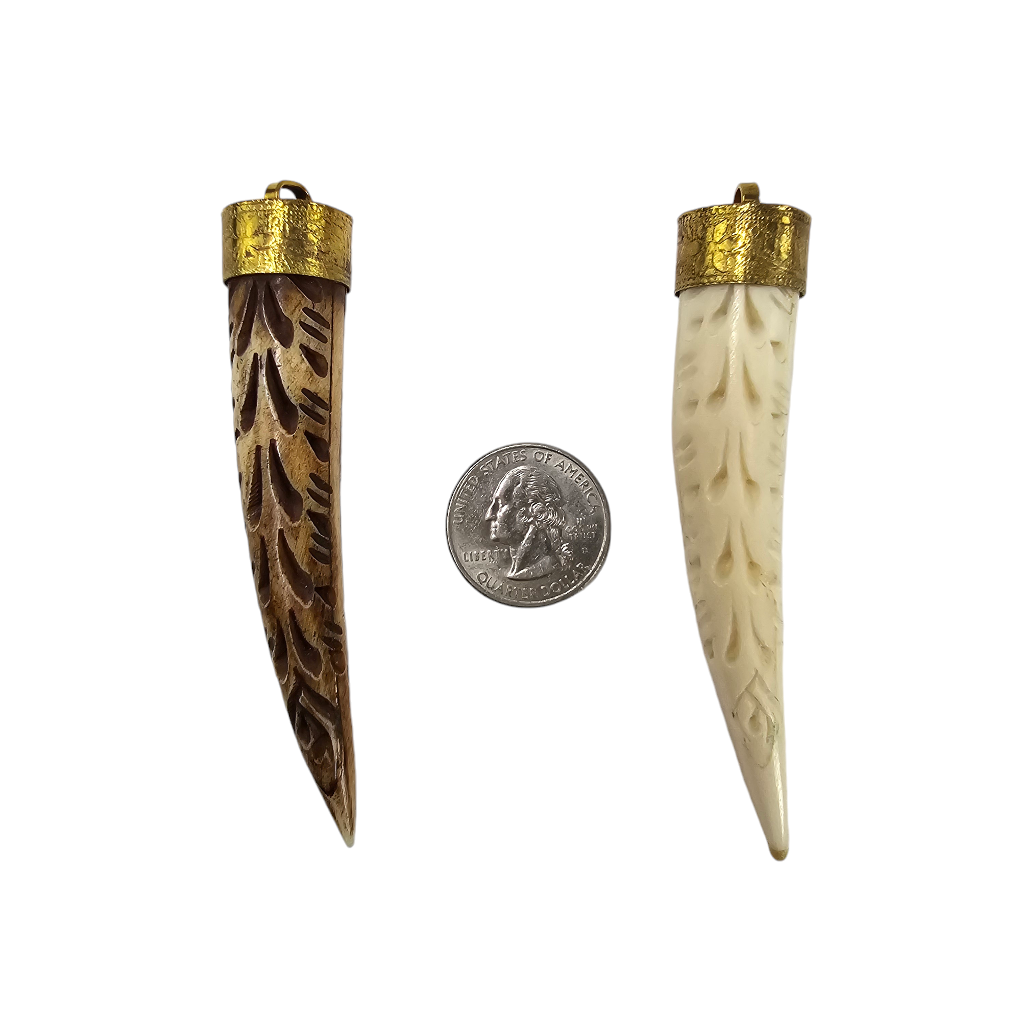 Jewelers Paradise - Vendita all'ingrosso Ciondolo/pendente - Ciondolo in osso intagliato a forma di corno con cappuccio e anello in ottone - Colore a scelta2