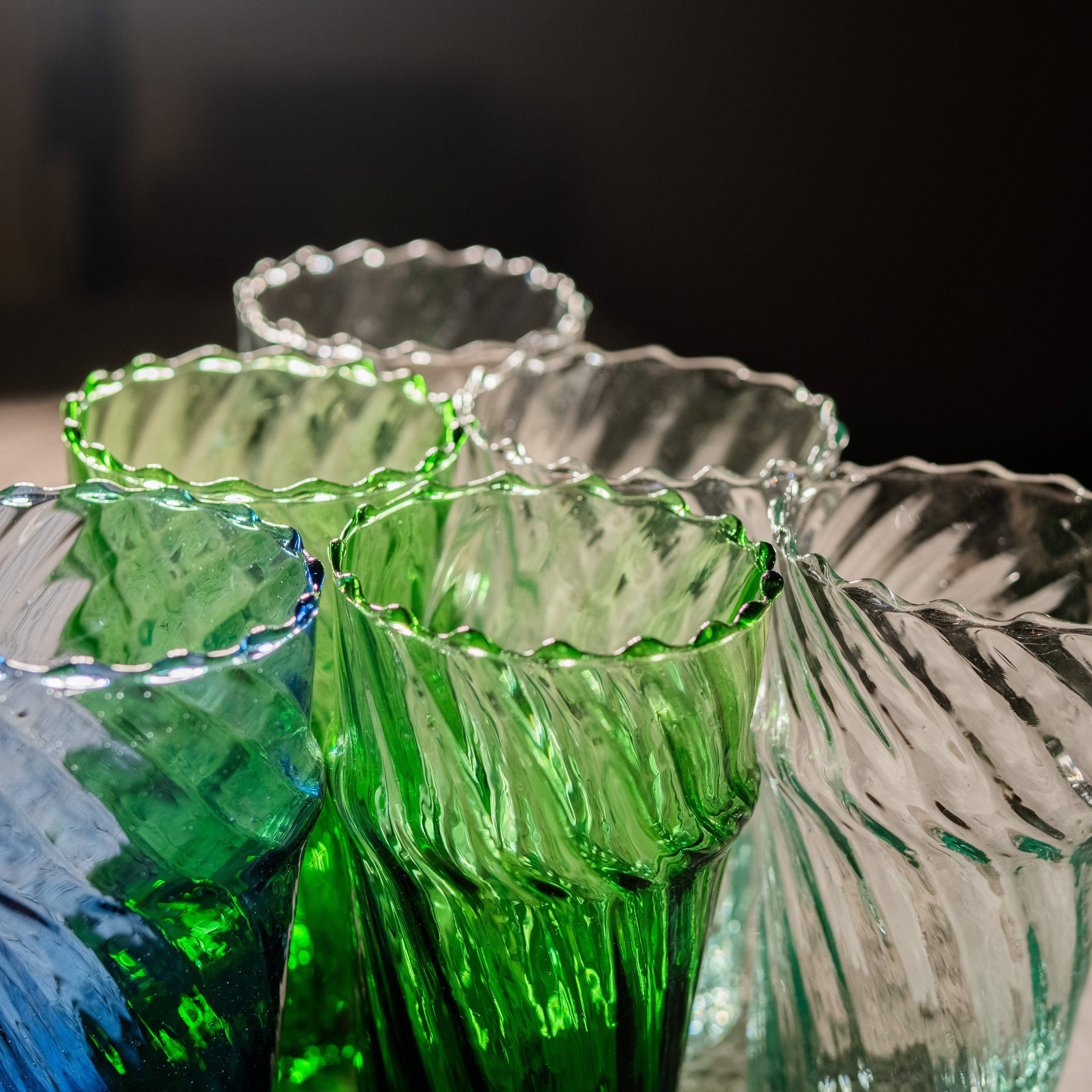 Jarapa - Wholesale Vase - Moroccan Handmade Recycled Glass Twist Vase 1 Litre3