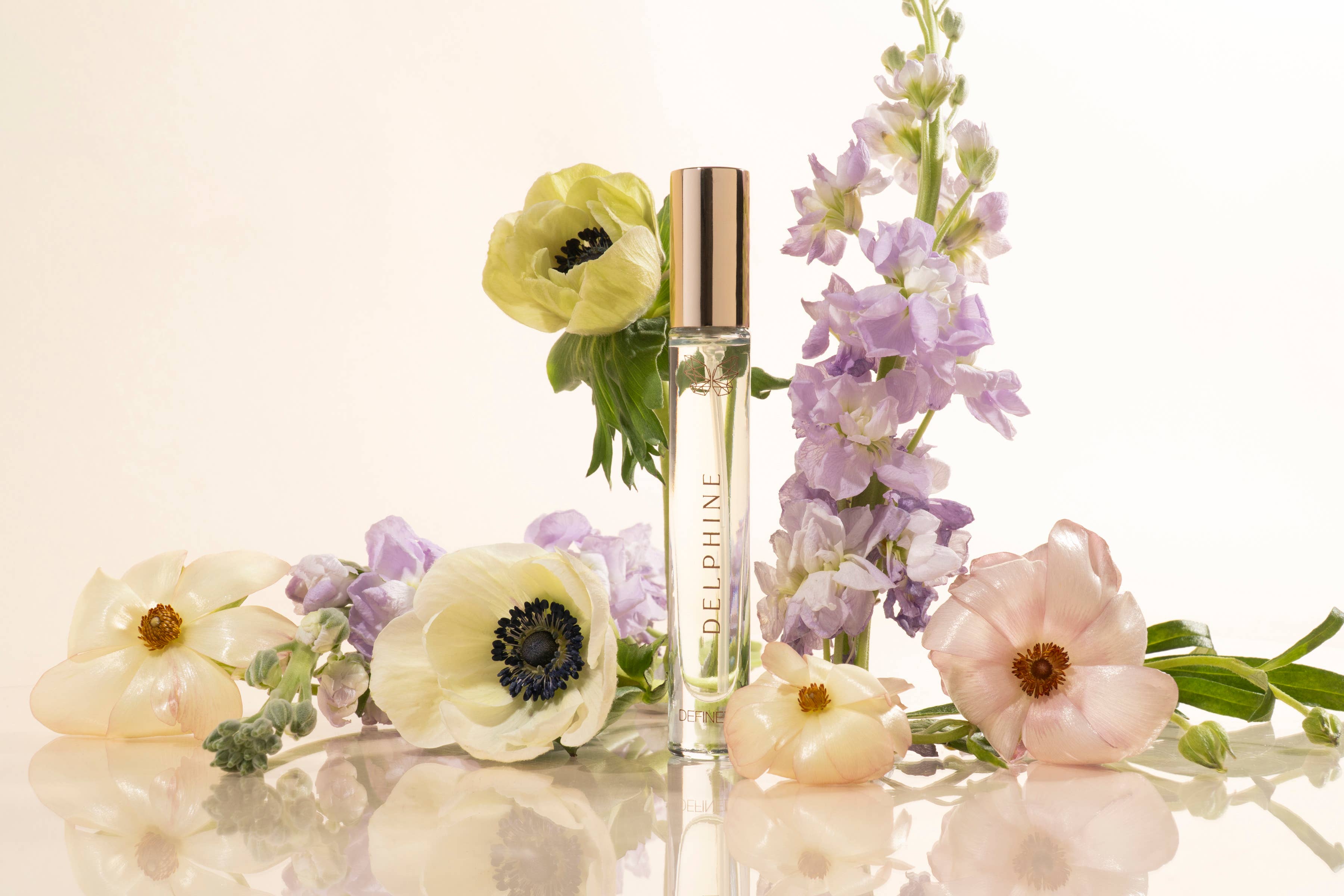 DefineMe - Wholesale Perfume/Eau de Toilette - Delphine Natural Perfume Mist - Travel Spray for Fall1