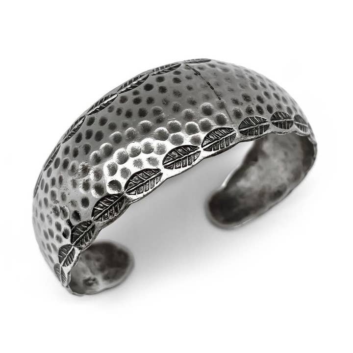 Kashi Feather Border Bracelet for wholesale by Anju Jewelry