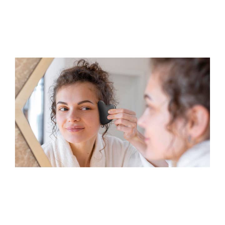 ROEMER WELLNESS - Wholesale Gua Sha Tool - Gua Sha Massage Stone Black Obsidian for Facial Massage4