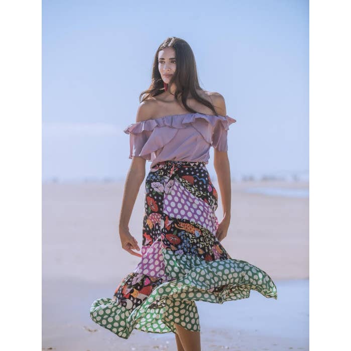 Jupe Remangá avec Volants et Imprimé Animalier au Coucher de Soleil pour la vente par Káhyra