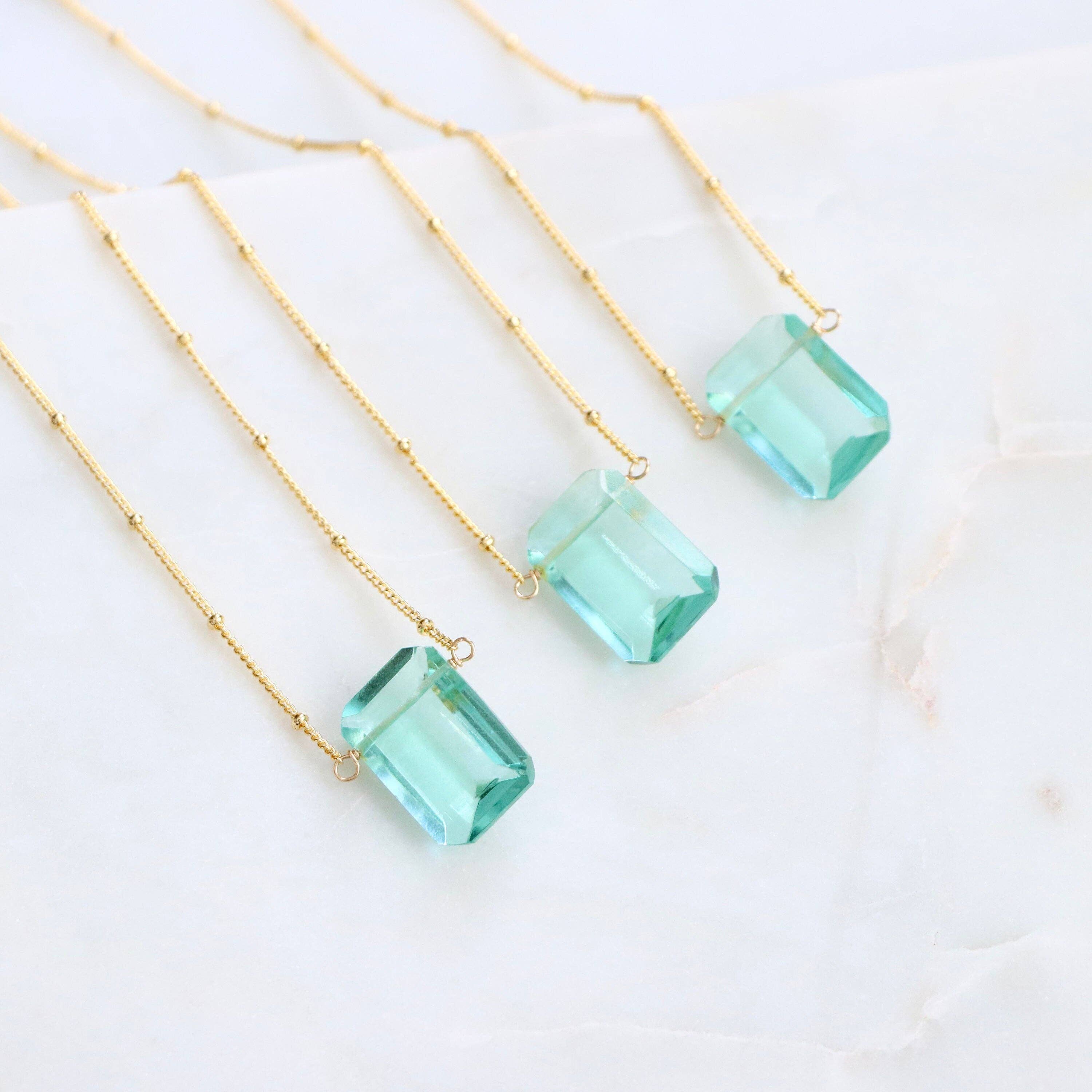 Mesa Blue – wholesale Pendant/charm necklace – Aquamarine Quartz Necklace2
