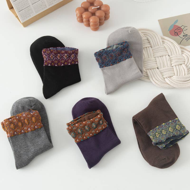 Tourtiwi – Engroshandel Strømper - Dame – Kvinders retro farveblokkerede blomstrede enkle mellemstrømper12