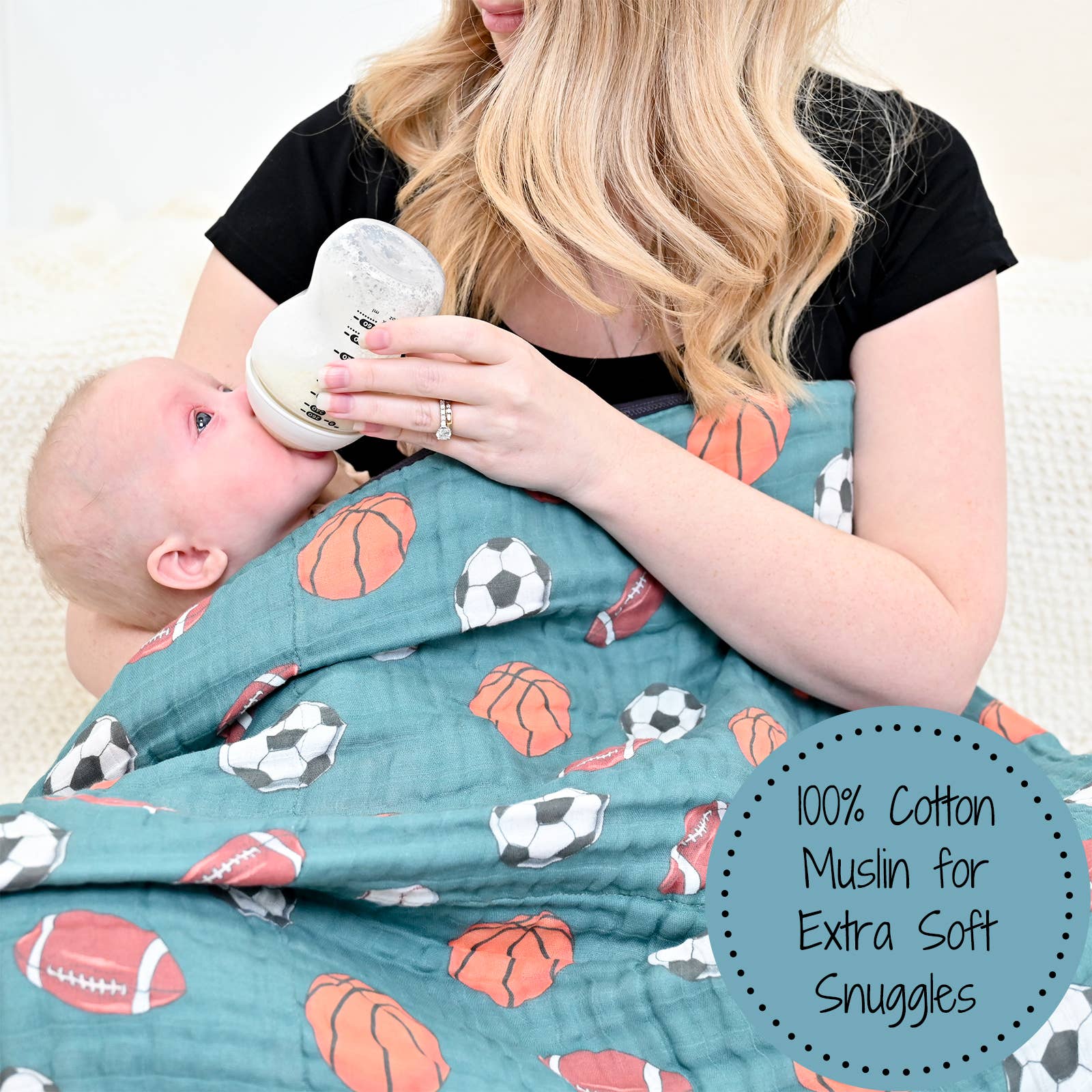 LollyBanks - Vente Courtepointe - Enfant et bébé - Petite couverture en mousseline pour bébé et tout-petit à thème sportif athlétique.2