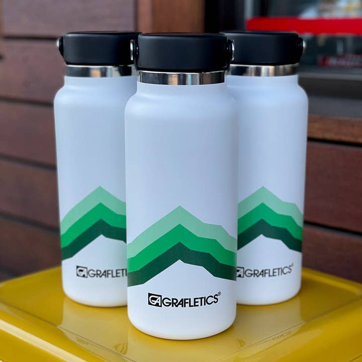 GRAFLETICS - Wholesale Water Bottle - Mt. Hood Hydro Flask 32 oz. - Multiple Colors