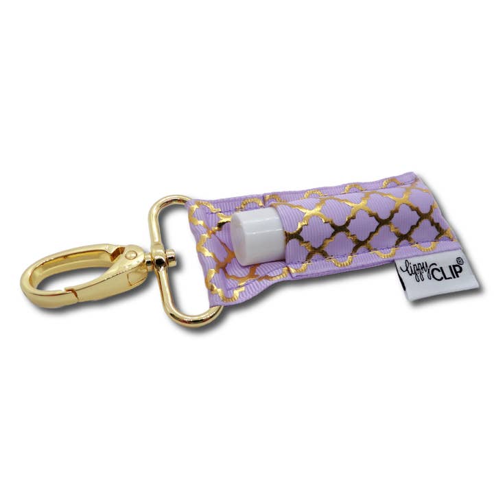 Porta-bálsamo labial dourado Quatrefoil em lavanda LippyClip® por atacado de LippyClip Lip Balm Holder