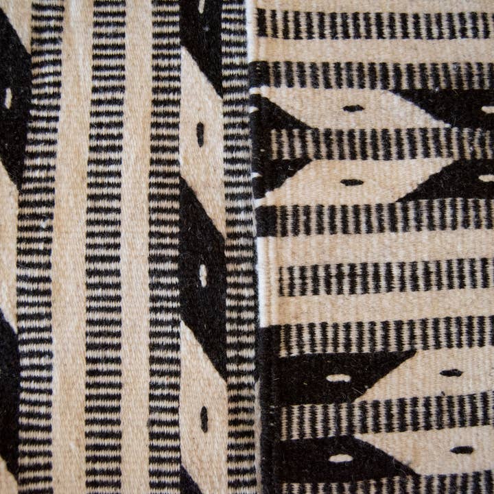 Decor Artesanal - Vente Tapis - Tapis Amérindien avec flèches 7 x 5