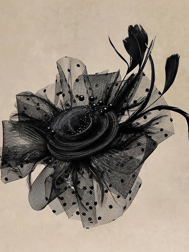 Voilette Rétro à Pois Fascinatrice pour la vente par BABEYOND