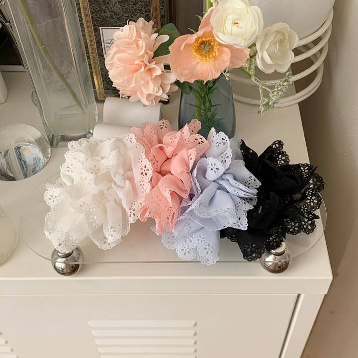 MOND HAUS - Wholesale Scrunchie - Women’s - Jubilee Scrunchie | Punchwork Lace Medium-size Hair Tie3