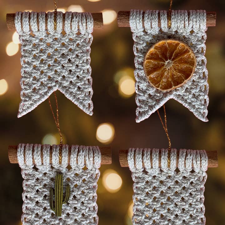 Macrame Christmas Ornament - Cinnamon bunting for wholesale by Calypso Chile