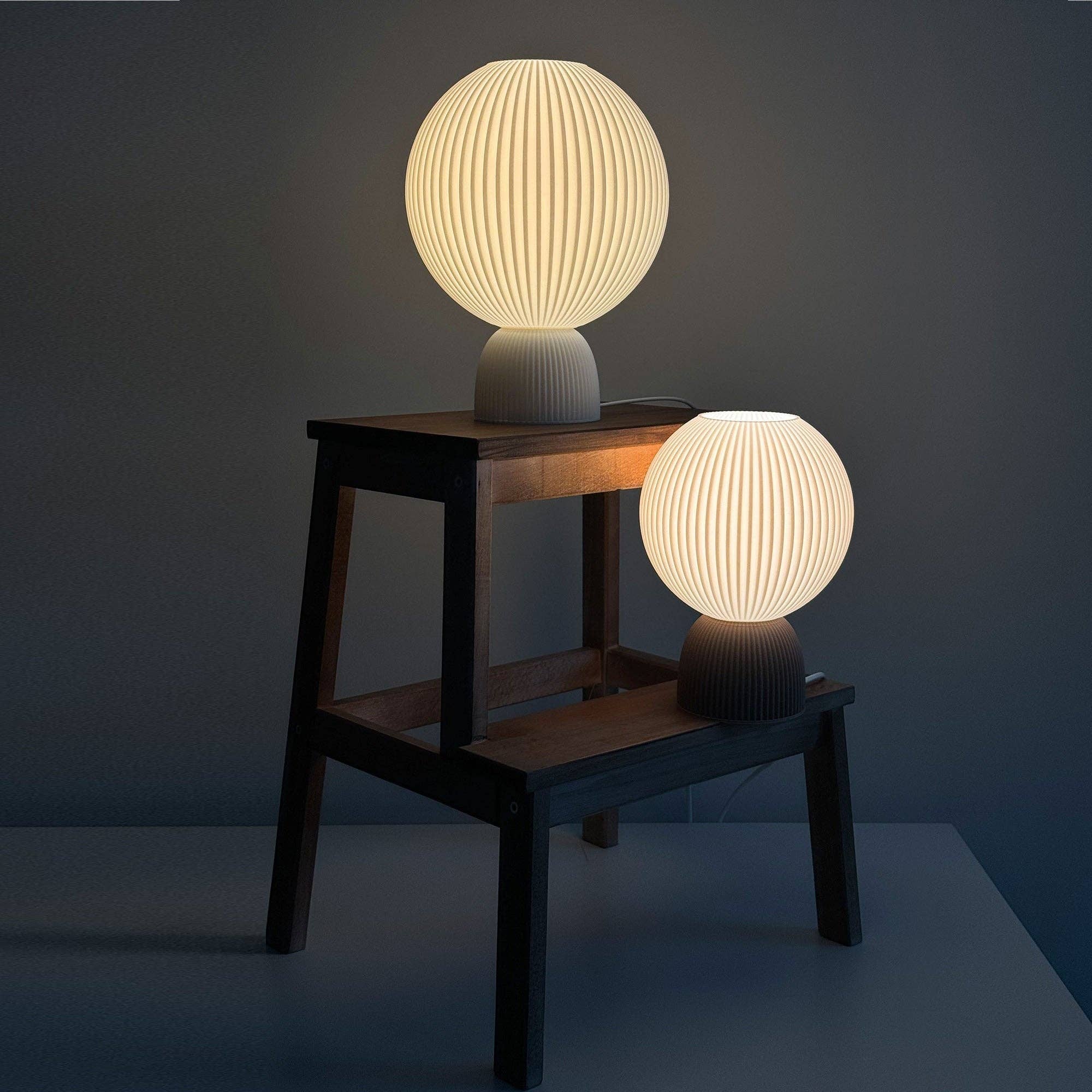 Soli Workshop - Wholesale Accent/Desk Lamp - Luna 'M Table Lamp3