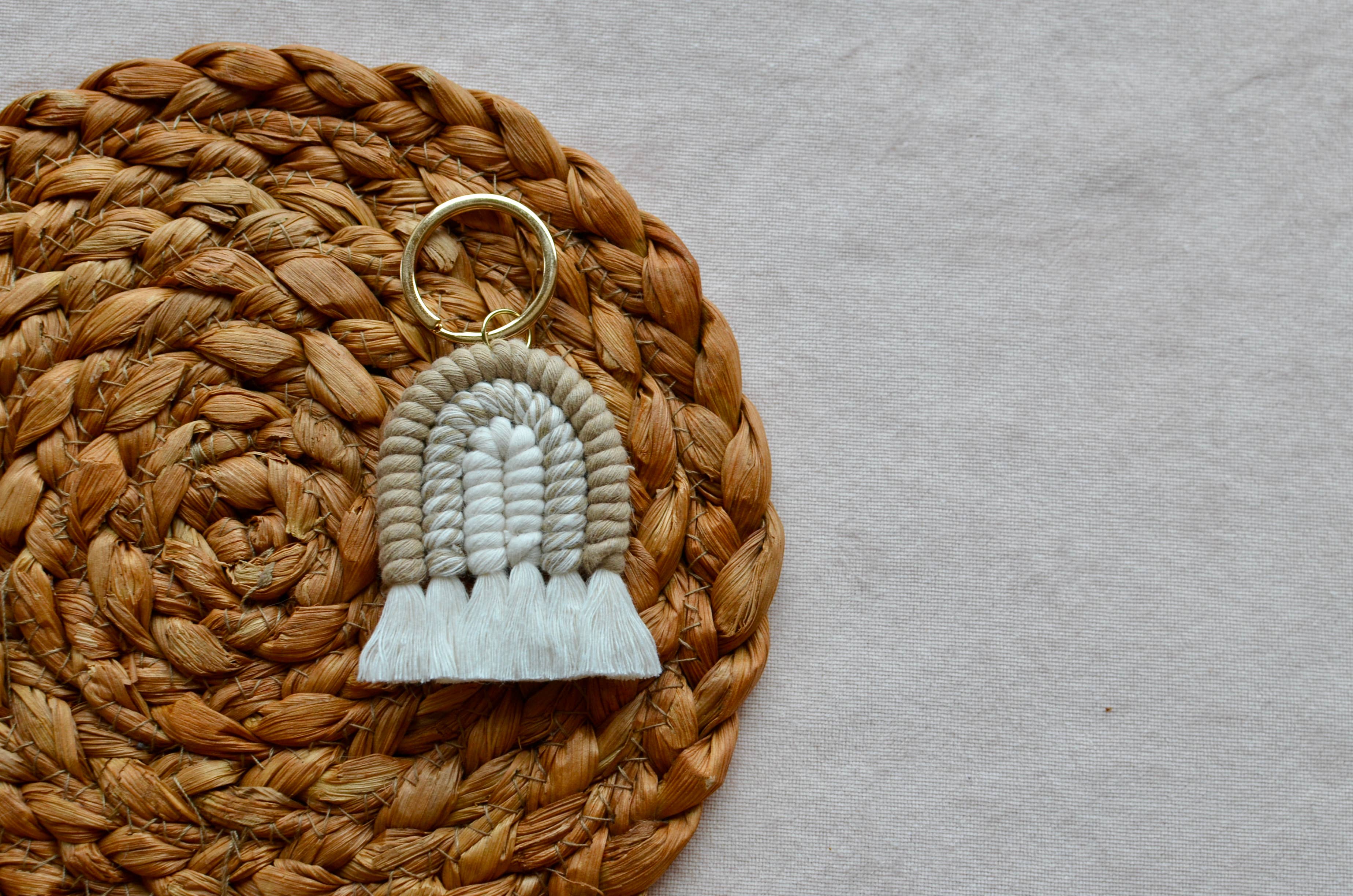 The Twistery – wholesale Keychain – Women's – Rainbow Keychain- Ring4