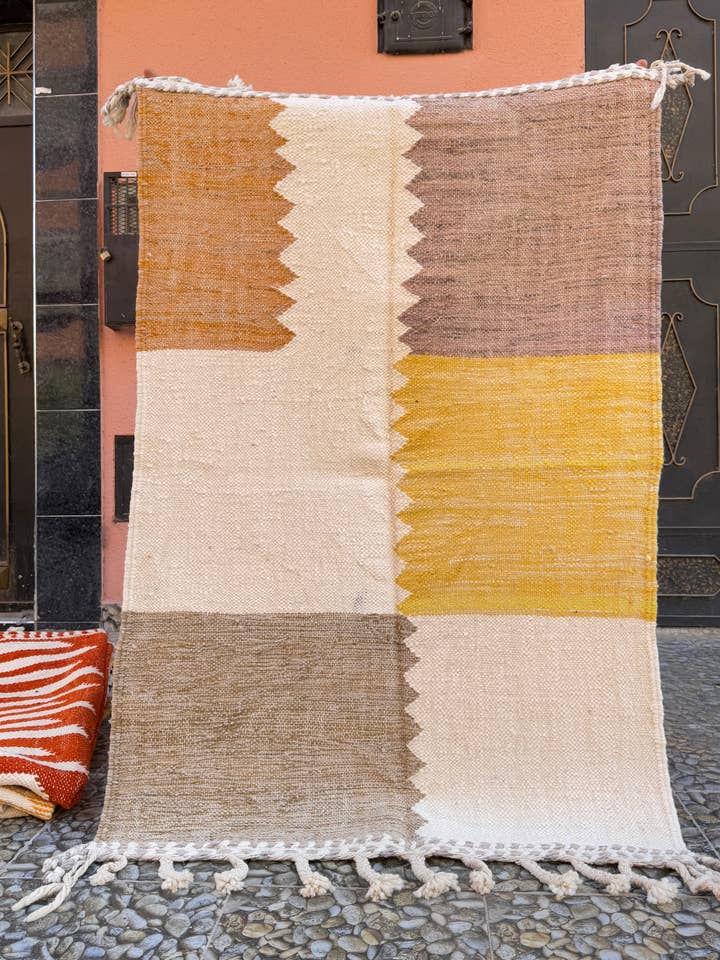 Zanafi Berber-Teppich 154/105CM für den Großhandel von CASA Bohème