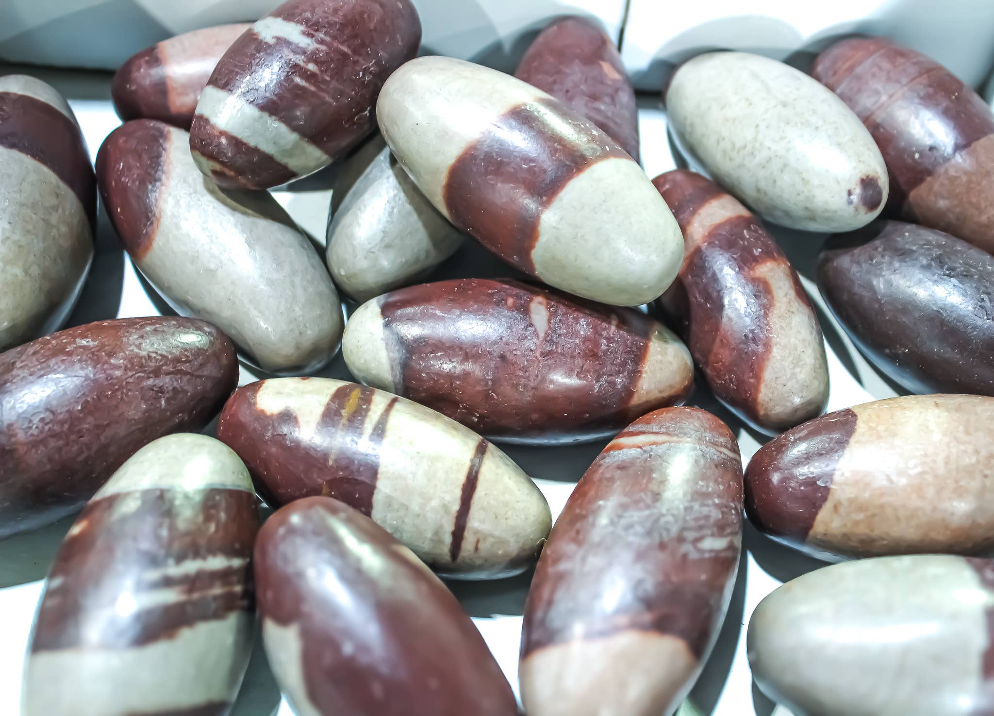 Quasar Gems USA - Wholesale Spiritual Stone/Crystal - Shiva Lingam 3inch Per Pcs1