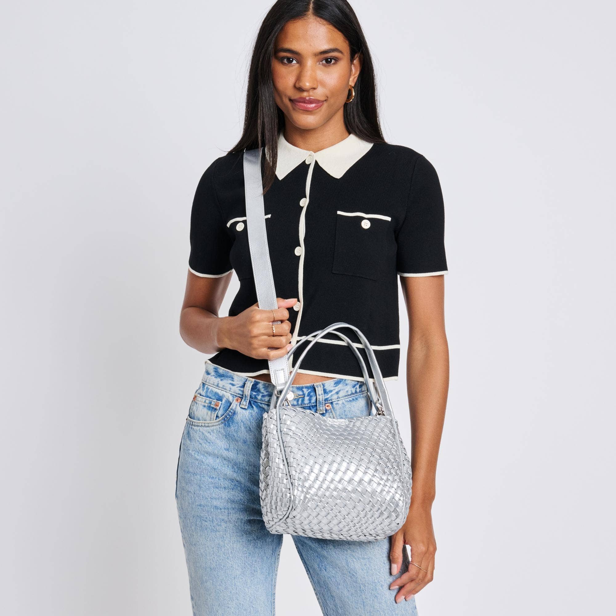 Moda Luxe – Engroshandel Crossbodytaske - Dame – Roxy vævet dobbelthåndtag vævet crossbody1