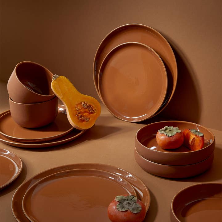 GHARYAN Stoneware & Olive Wood Tableware | USA - Wholesale Dinnerware Set - Le Gourmand Dinnerware Set - 16 Pieces4