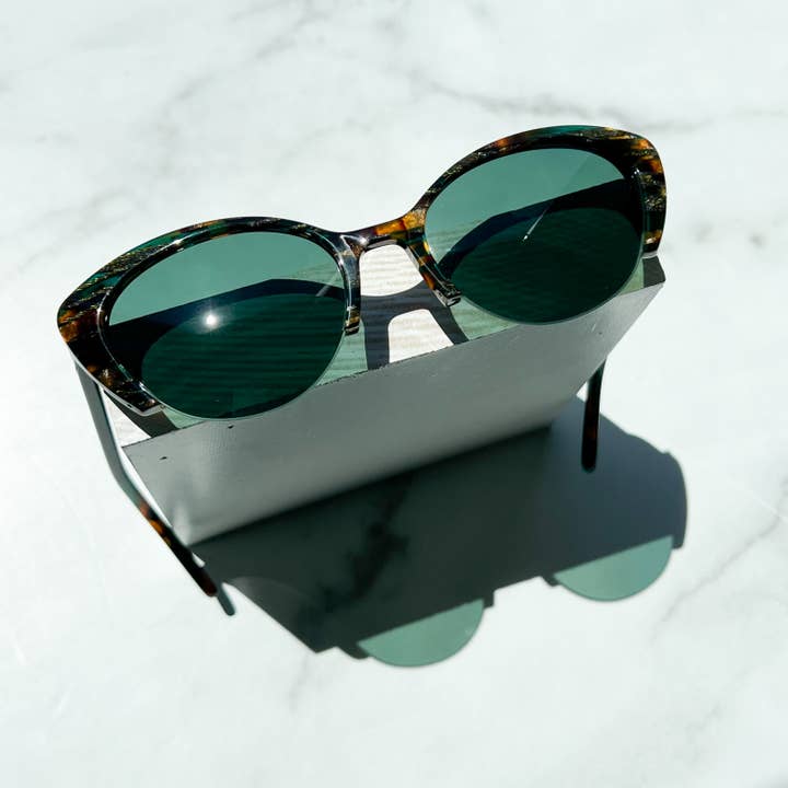 Fenna&Fei - Wholesale Sunglasses - Women's - New Fenna&Fei Sunglasses |The Butterfly Collection|