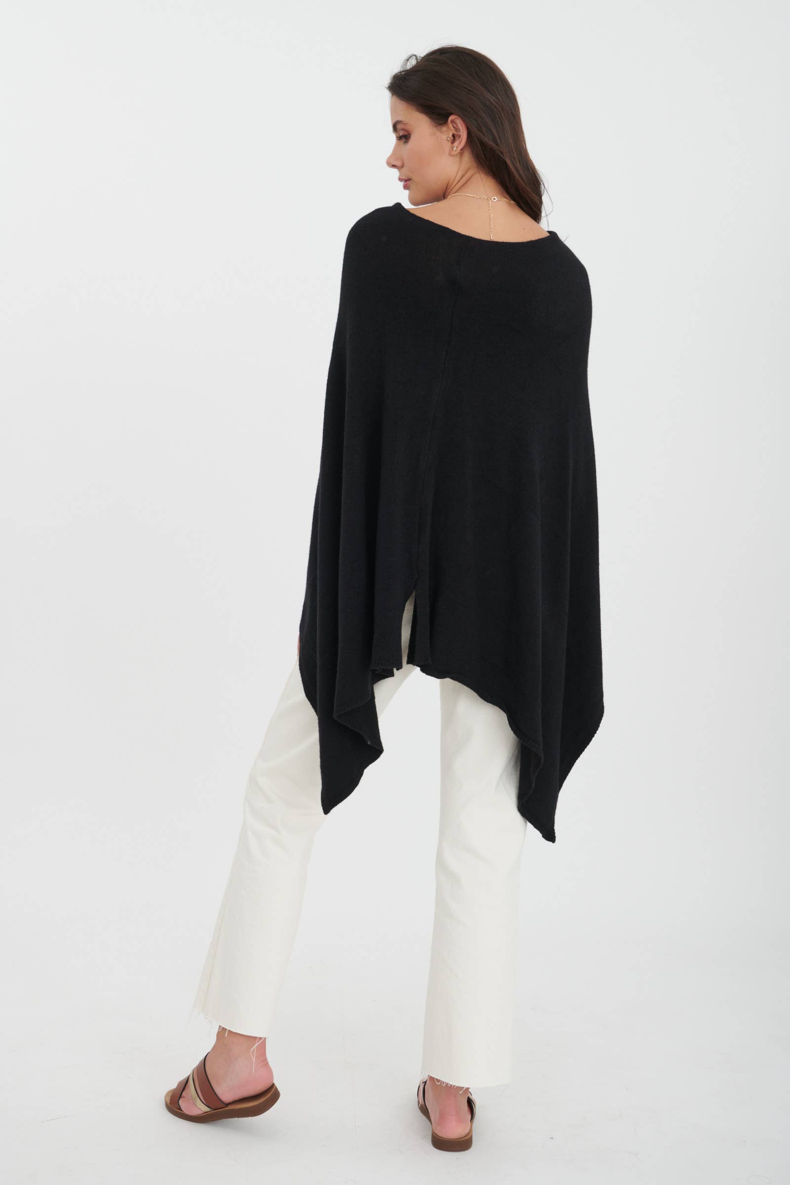 ORNELLA PARIS - Wholesale Poncho - Women's - LEL-P0076 'star' poncho13