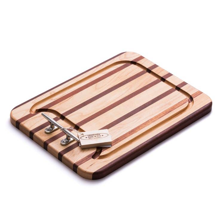 Soundview Millworks - Wholesale Cheese Board - Nautical Cleat Appetizer Boards4