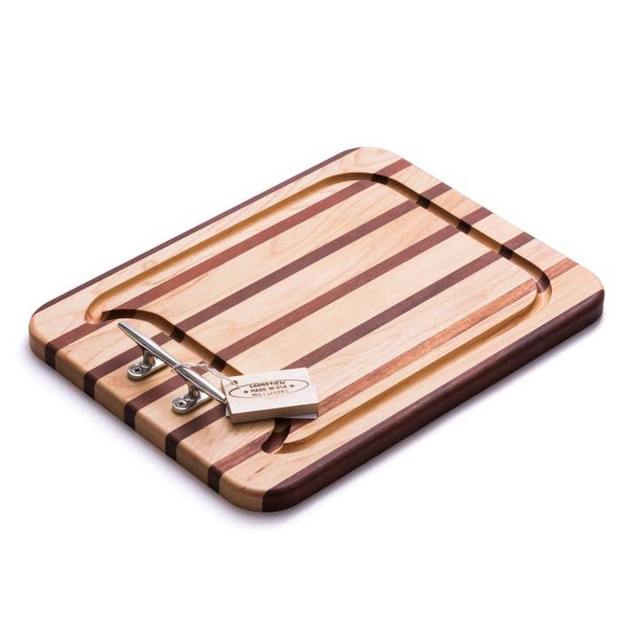 Soundview Millworks - Wholesale Cheese Board - Nautical Cleat Appetizer Boards4