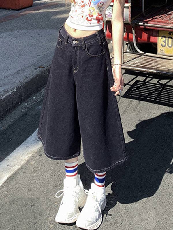 Blue Loose-Fitting Wide-Legged Denim Shorts for wholesale on Faire