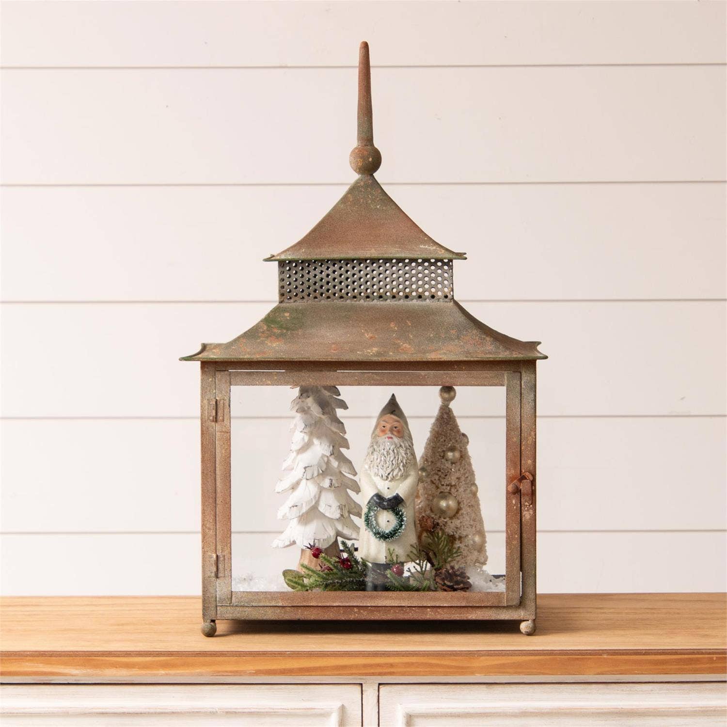 Audrey's Home & Gift – Großhandel Laterne – Rustikale Gewächshauslaterne (PC)2