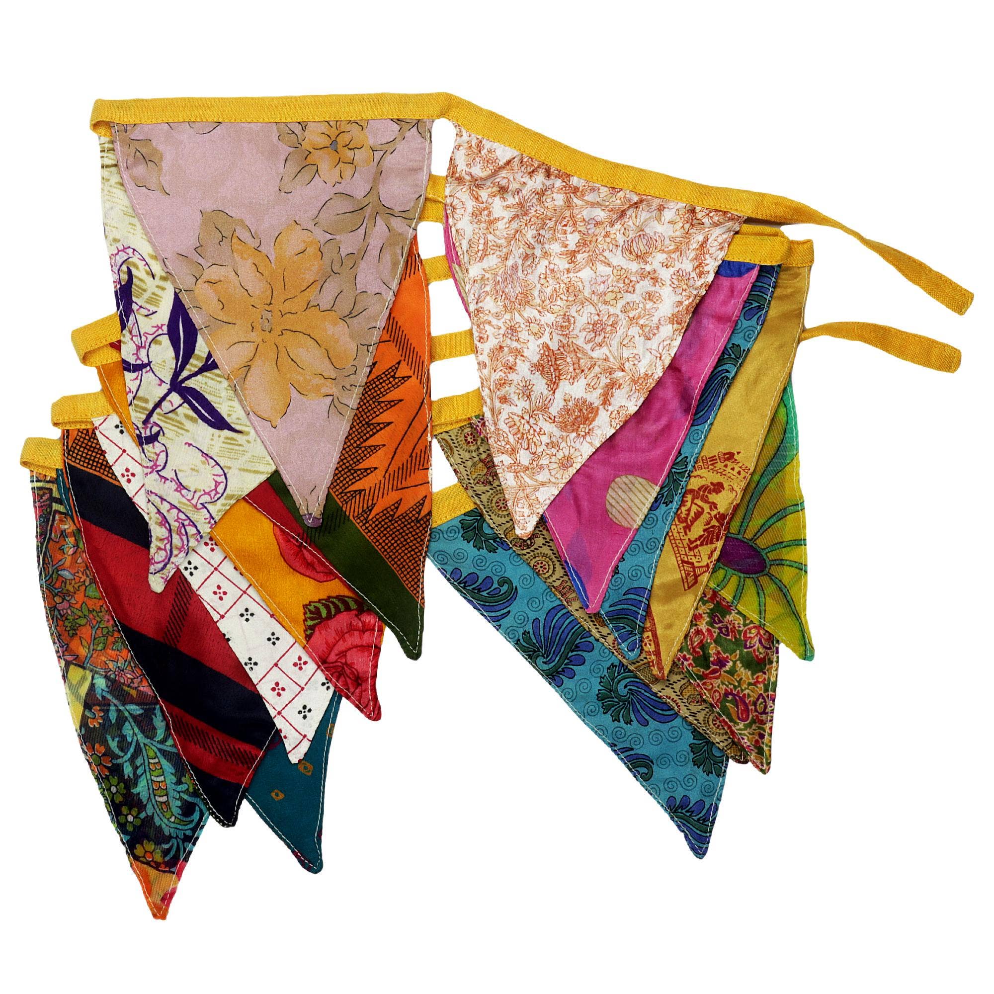 Tribal Trade GmbH – Großhandel Wimpel/Girlande – Wimpelkette Stoff bunt 10m Fahnenkette Girlande Recycling2