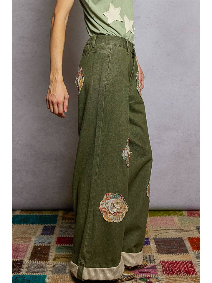 Pol Clothing - Wholesale Pants - Women's - Floral Patchwork Rolled-up Denim Straight Pants16