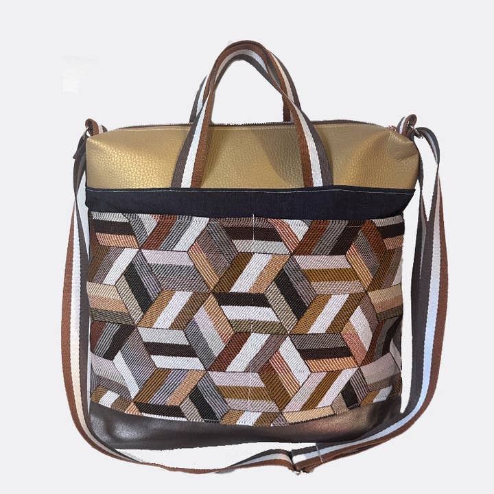 ARLES DEVESA for engroshandel hos LICHIS BLANCOS