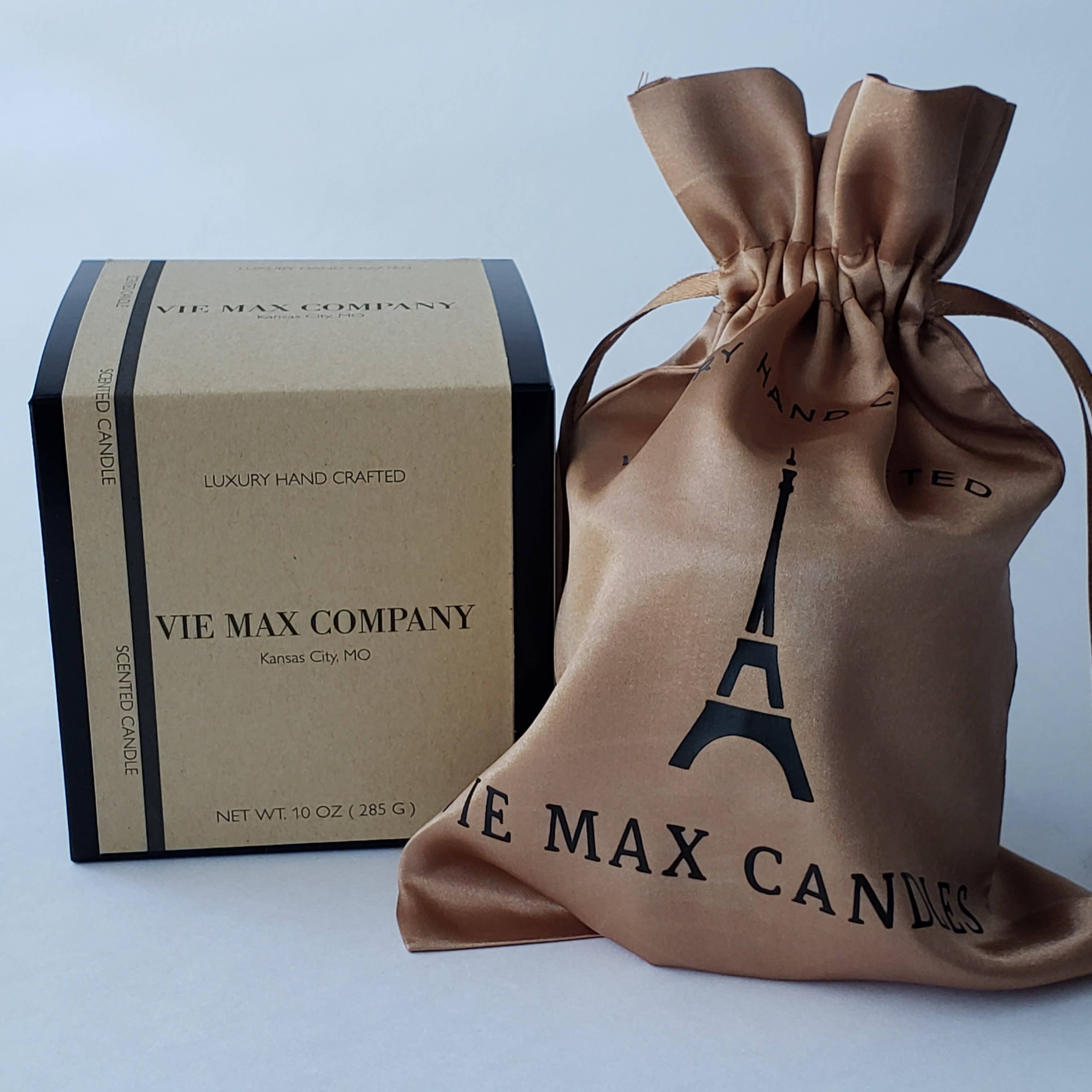 Vie Max Company – wholesale Jar/filled candle – Cement Candle - Christmas Tree1