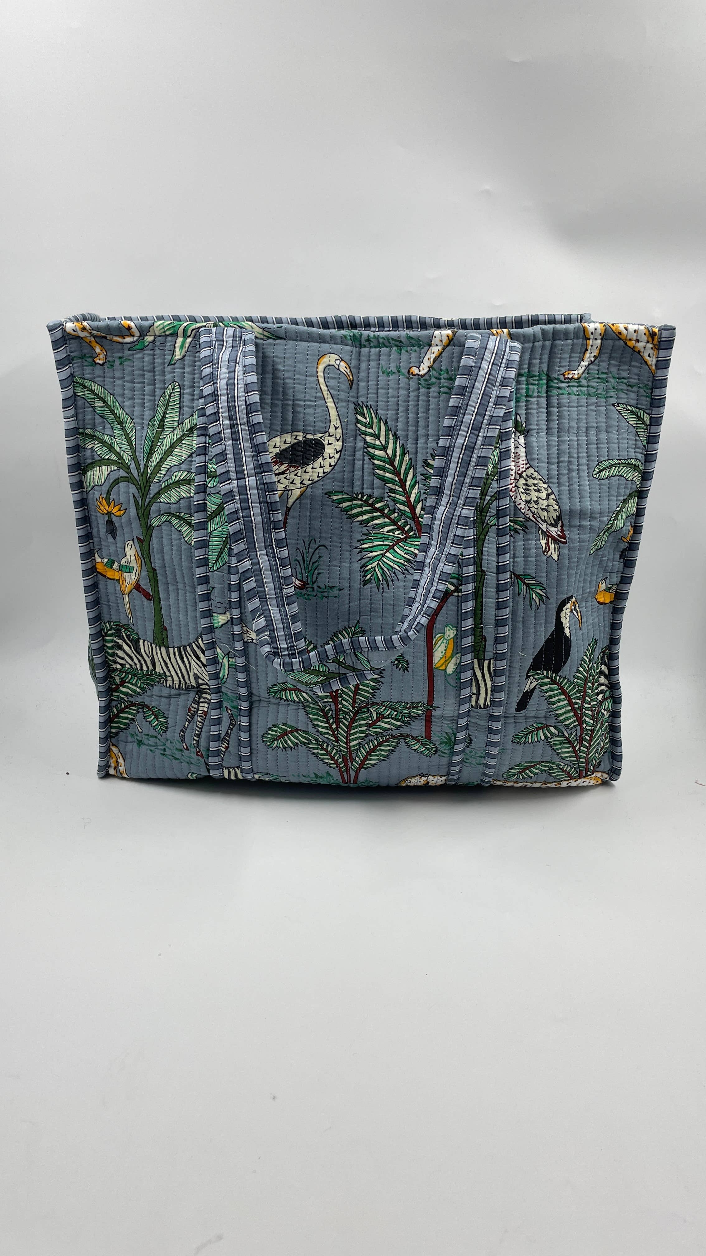 Funky Yak Ltd – wholesale Tote bag – Women's – 100% Cotton Kantha QuiltedBoho DG AnimalReversible Tote Bag 0