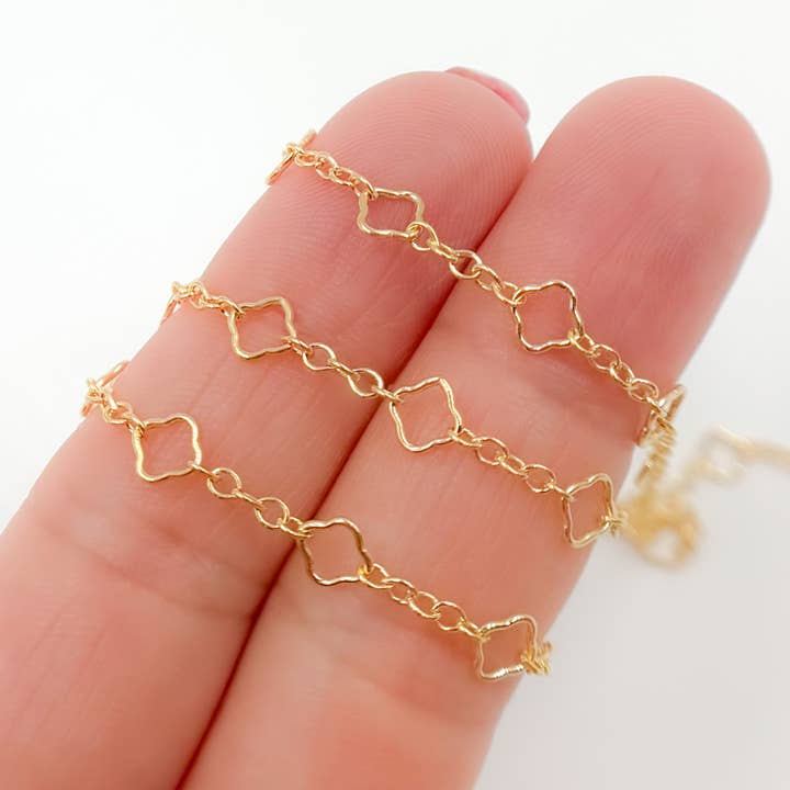 Tresor Jewelry Inc. - Wholesale Link & Chain Bracelet - V251GF. Gold Filled Clover Link Chain