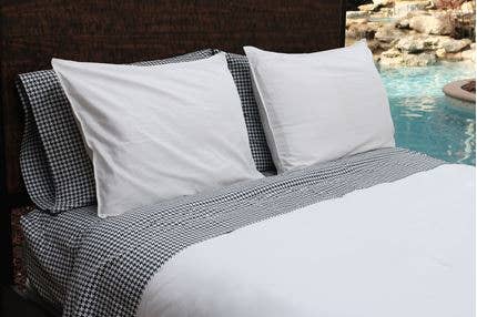Thread Experiment - Wholesale Down Comforter - Solid Matte Sateen Comforter Set9