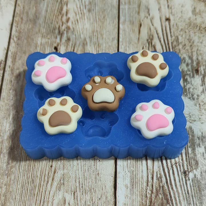Serena Creazione di Serena Stampone - Wholesale Craft Supplies - Paw Print 5pcs 2cm in silicone for resin and plaster3