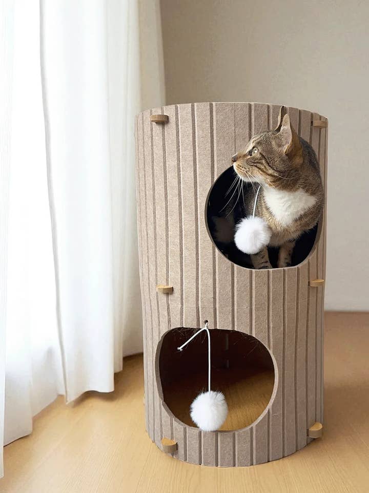 Maison de Feutre Méditerranéenne pour la vente par Althea Living