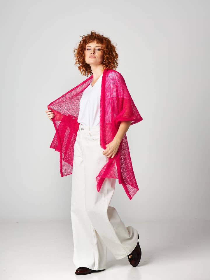 Alpaca shawl-etola - Pioenroos voor wholesale door You by Tokarska