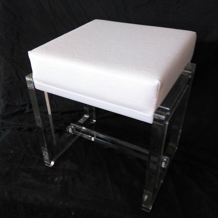 Plasticmart - Wholesale Stool - Acrylic Vanity Stool1