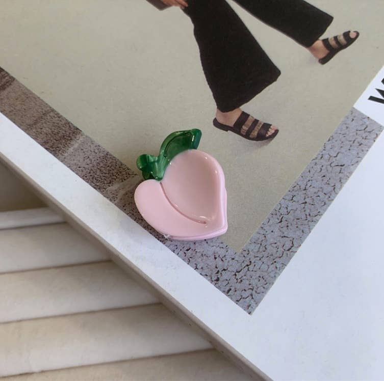 Assorted Adorable Mini Fruit Hair Claws (DEKARI) for wholesale on Faire3