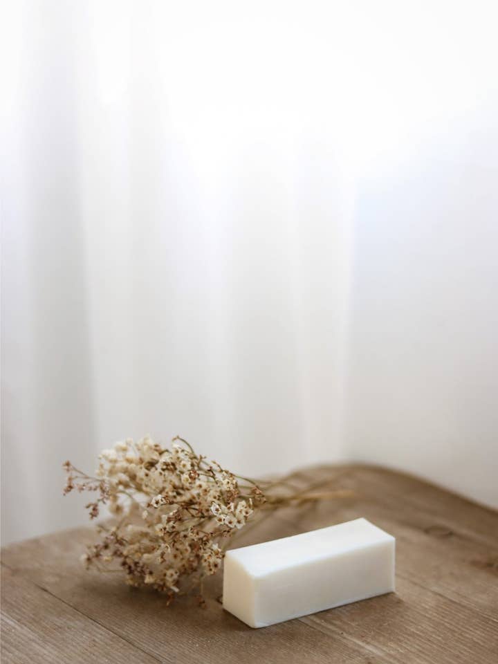 Olio da massaggio solido, all'eucalipto e alla lavanda per la vendita all'ingrosso da parte di Zarits Verte Planète