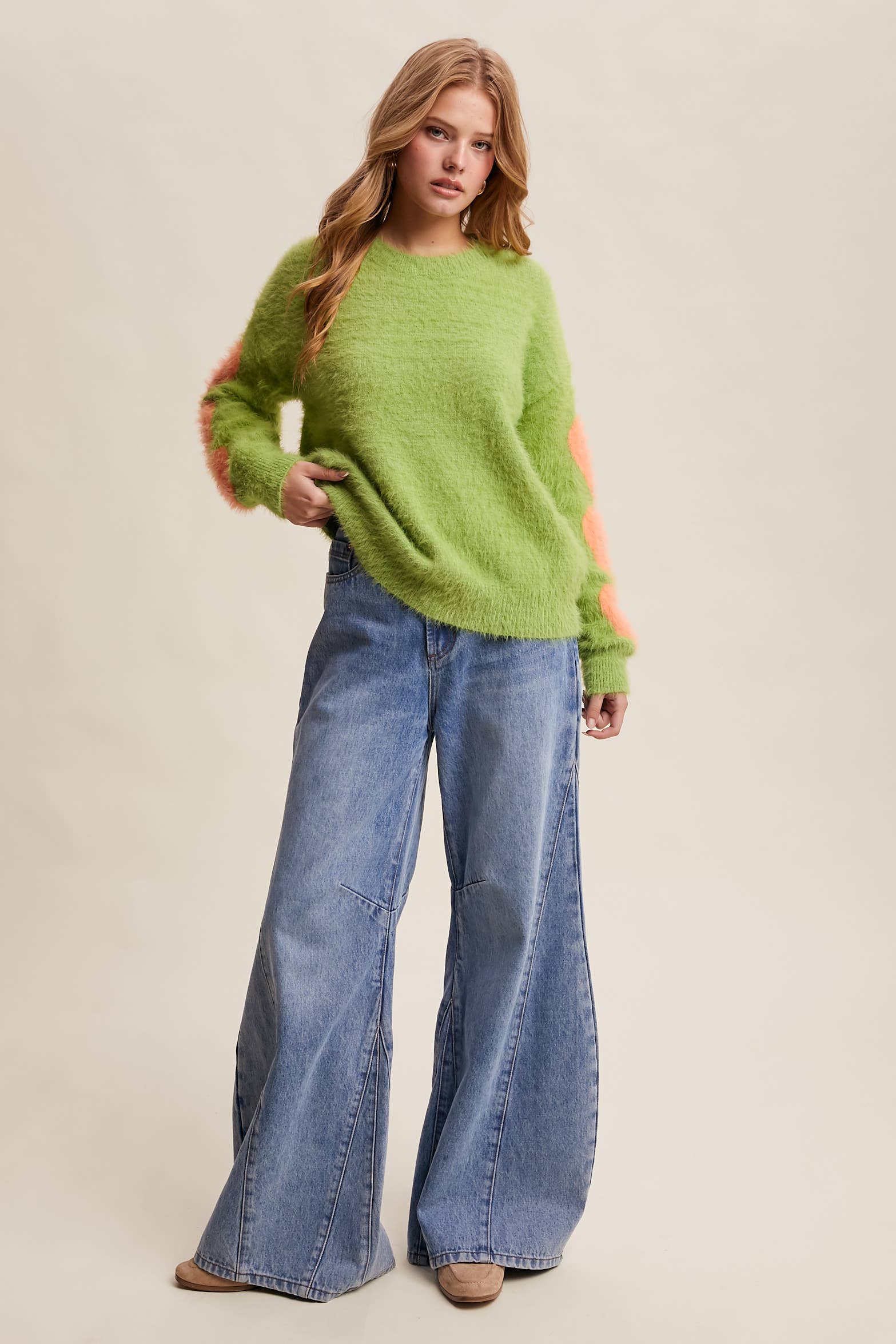 Listicle - Wholesale Knit Sweater - Women's - Fuzzy Heart-Sleeve Pullover Sweater LSW087210