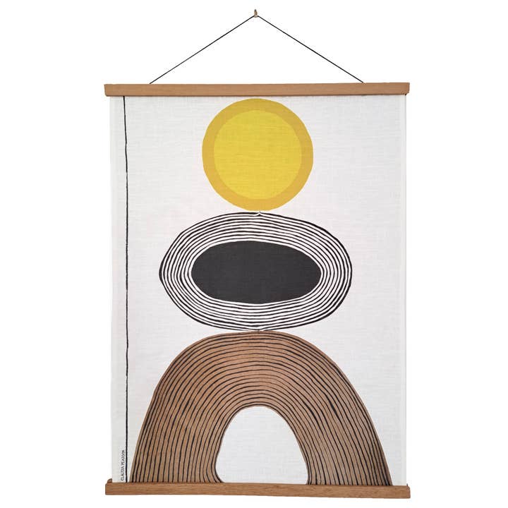 Décoration murale en lin Ebb + Flow - Hill Small pour la vente par Claudia Pearson