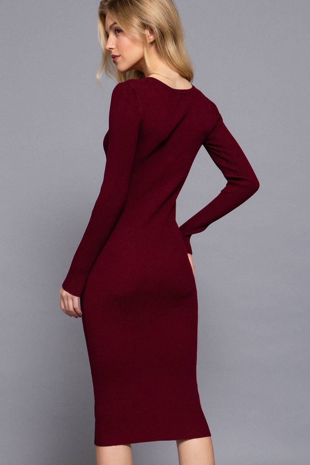 Active Basic | Active USA - Wholesale Jurk - Dames - Sweaterjurk met lange mouwen en henley-hals en drukknoopsluiting5