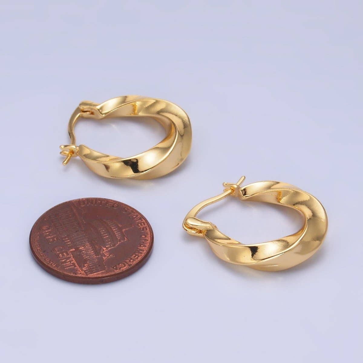 Aim Eternal - Wholesale Hoop Earrings - 24K Gold Filled 20mm Edged Twist Latch Hoop Earrings | AB6023